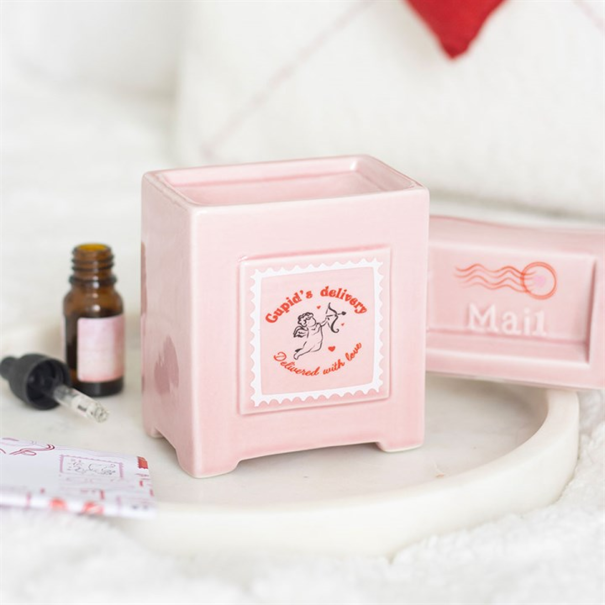 Cupid's Delivery Valentine Postbox Oil Burner